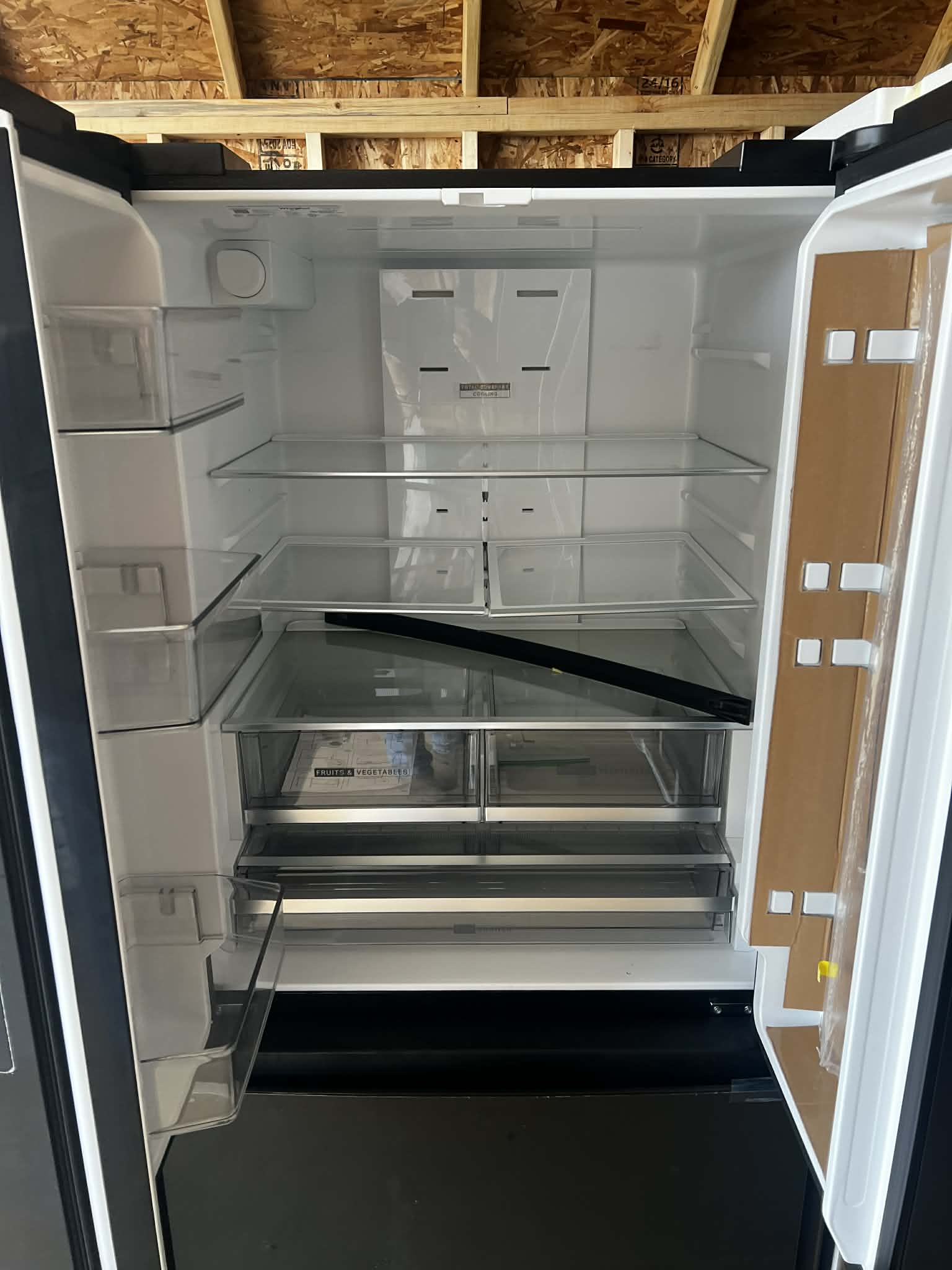 36-Inch French Door Refrigerator with Ice Maker - 31 cu. ft. - Black