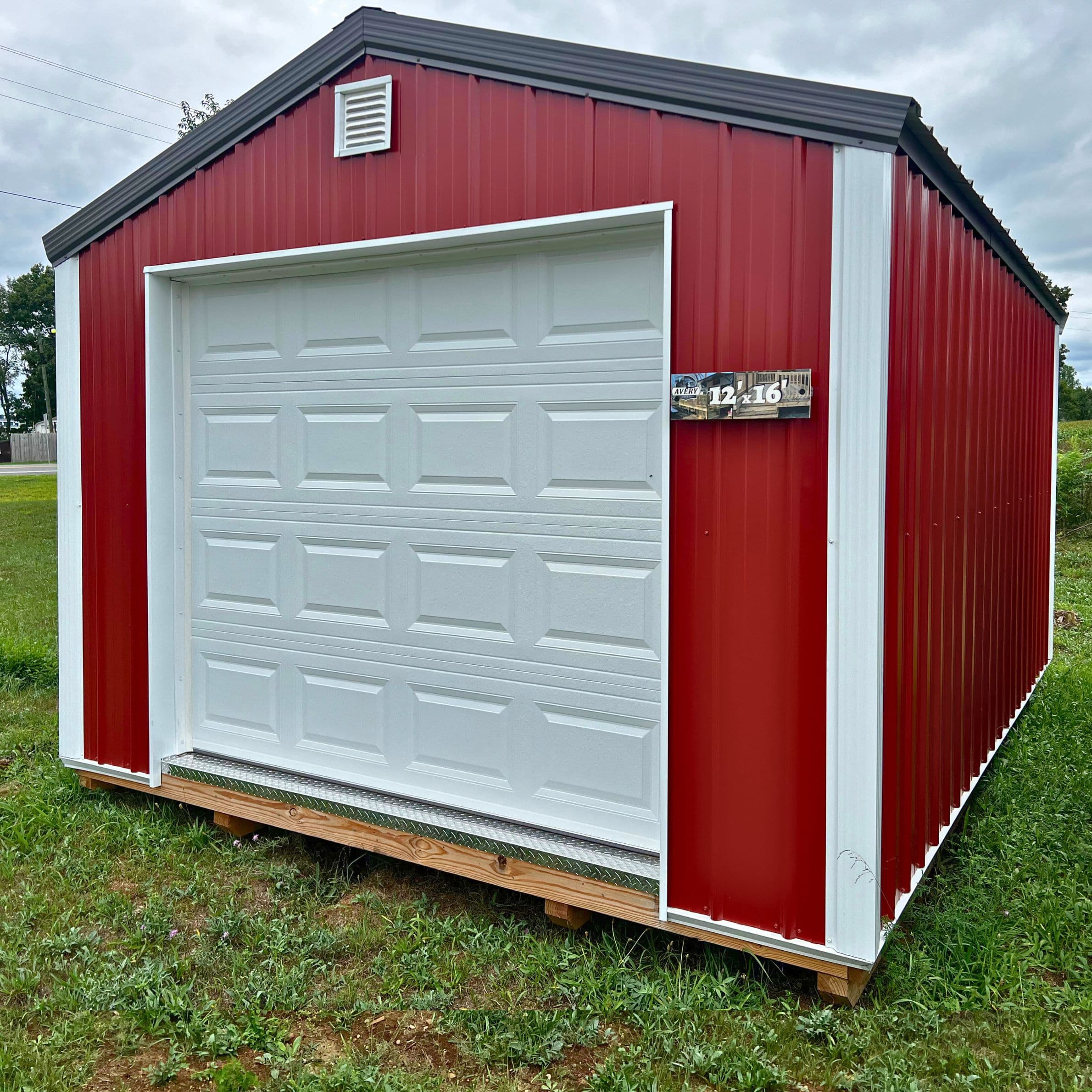Standard Garage 12 x 16