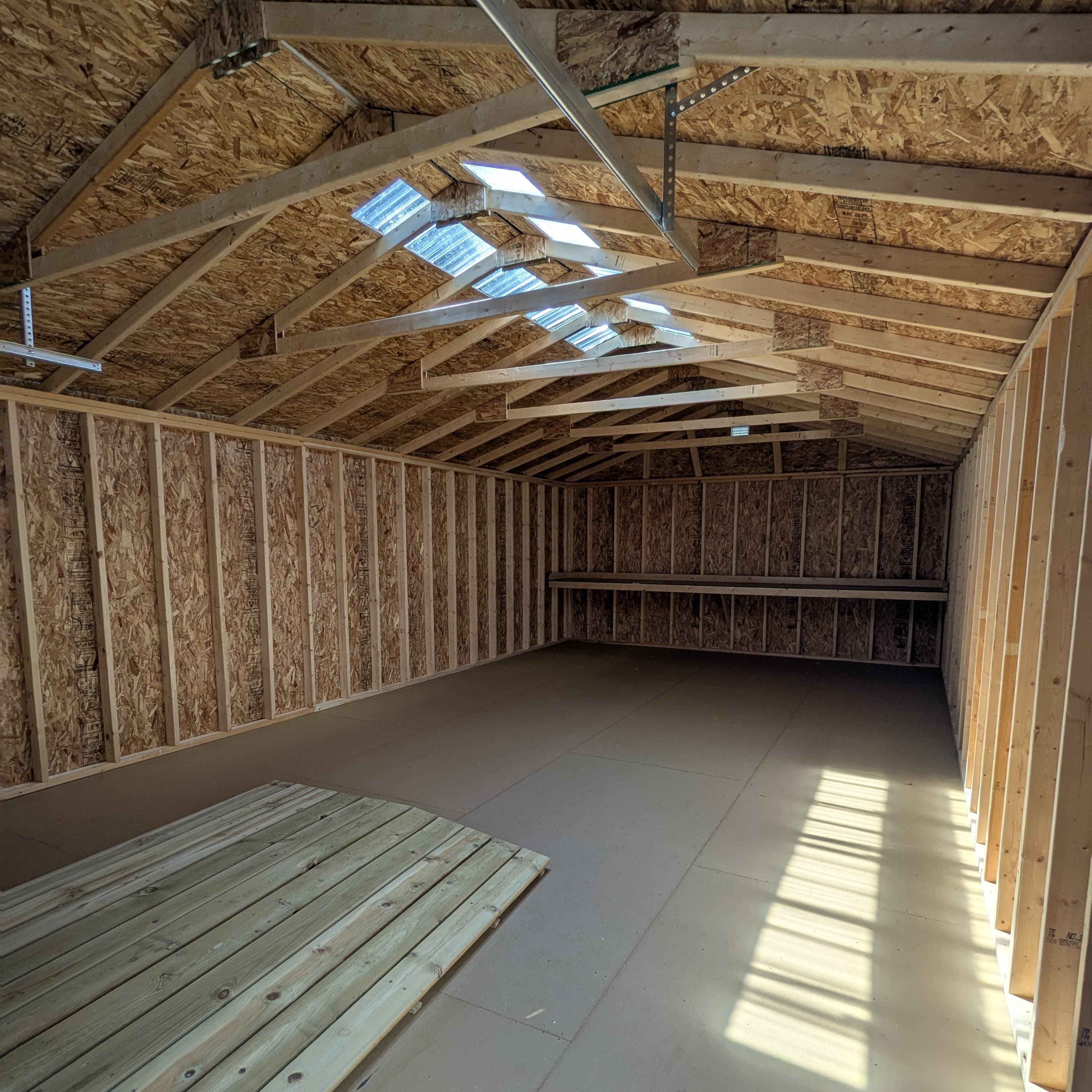 Standard Garage 16 x 32