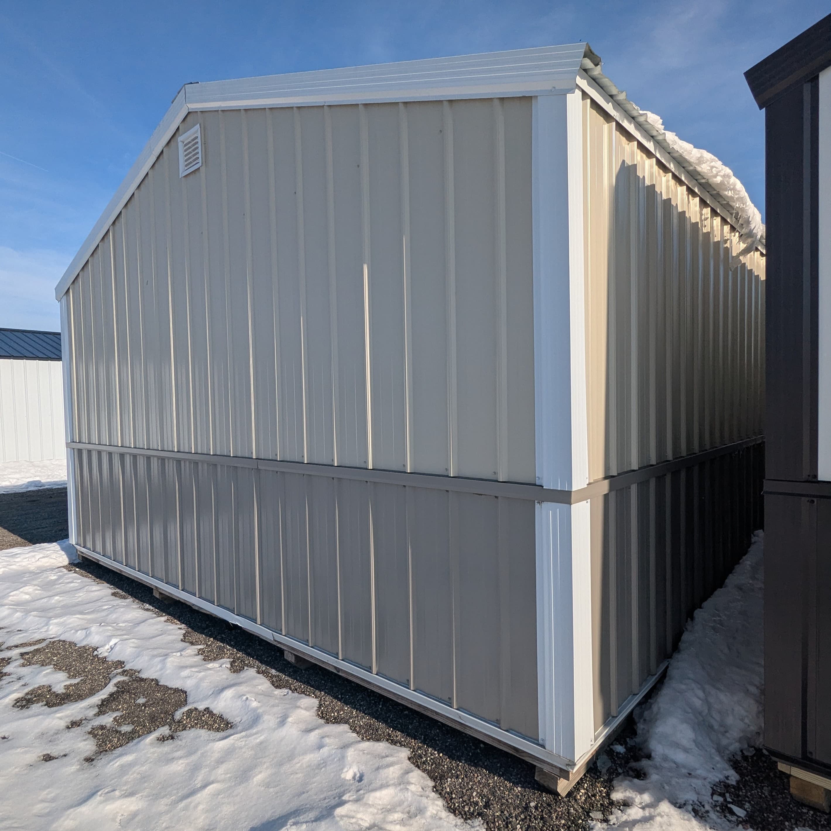 Standard Garage 16 x 32